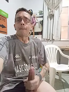 dinho carioca online show from 07/12/26, 05:36