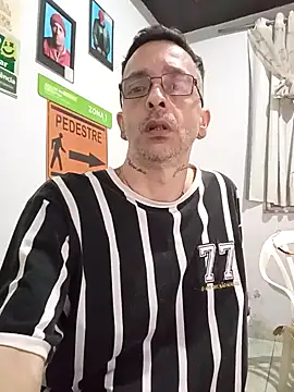 dinho carioca online show from 10/09/25, 02:39