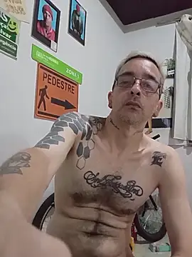 dinho carioca online show from 02/05/26, 04:36