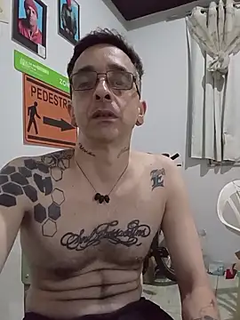 dinho carioca online show from 11/19/25, 08:09