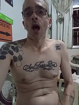 dinho carioca online show from 03/31/26, 04:36