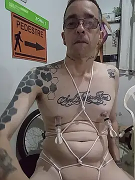 dinho carioca online show from 02/23/26, 04:36