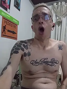 dinho carioca online show from 03/23/26, 03:50