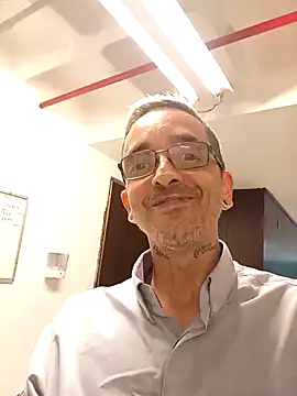 dinho carioca online show from 03/05/26, 08:16