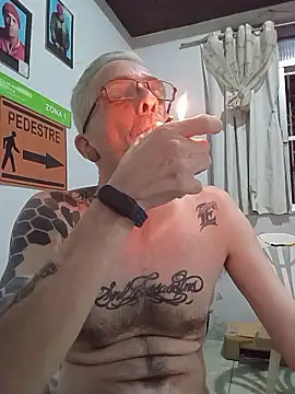 dinho carioca online show from 01/12/26, 01:56