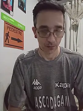 dinho carioca online show from 11/10/25, 03:06