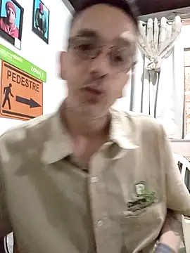 dinho carioca online show from 12/19/25, 10:39