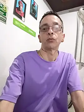 dinho carioca online show from 09/30/25, 03:23