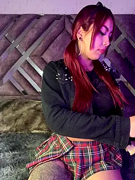 Laila Pink online show from 11/21/25, 07:13