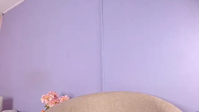 lourdes moon22 online show from 10/24/25, 01:21