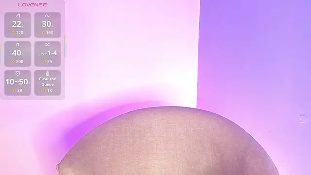 lourdes moon22 online show from 11/28/25, 12:27