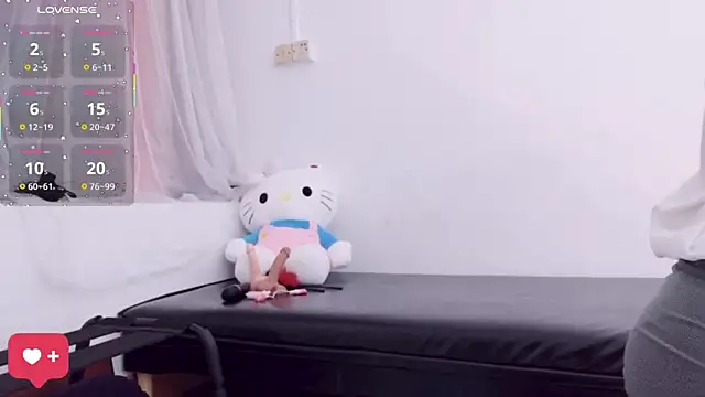 yigbg14 online show from 11/18/25, 03:15