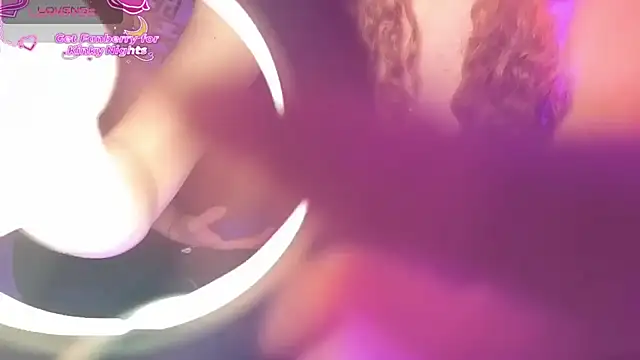 JuliCarl online show from 02/19/26, 02:03