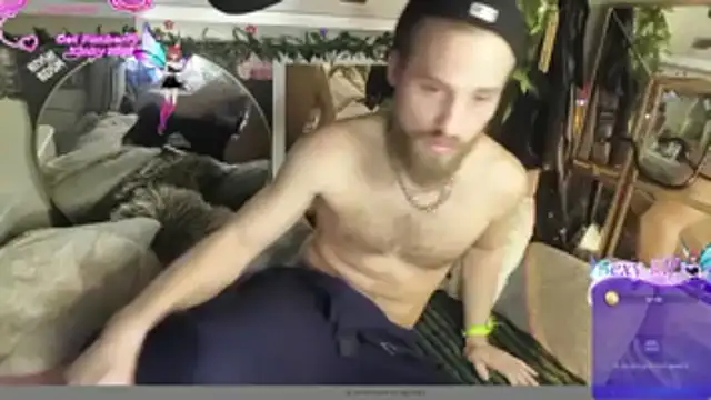 JuliCarl online show from 03/25/26, 09:30