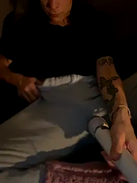 d3luluxx online show from 10/20/25, 06:04