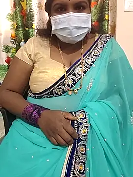 Silk Smitha 27 online show from 12/18/25, 08:19