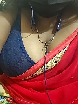 Silk Smitha 27 online show from 11/08/25, 03:37