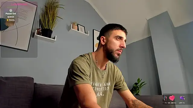 Zeyn Edwards online show from 11/20/25, 06:03