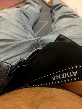 Normalludo0202 online show from 10/22/25, 01:32