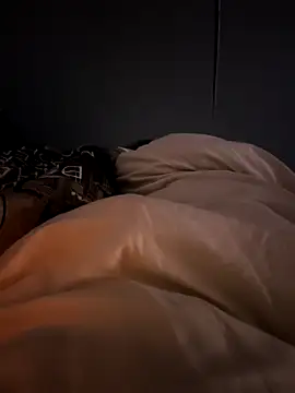 Normalludo0202 online show from 12/03/25, 02:12