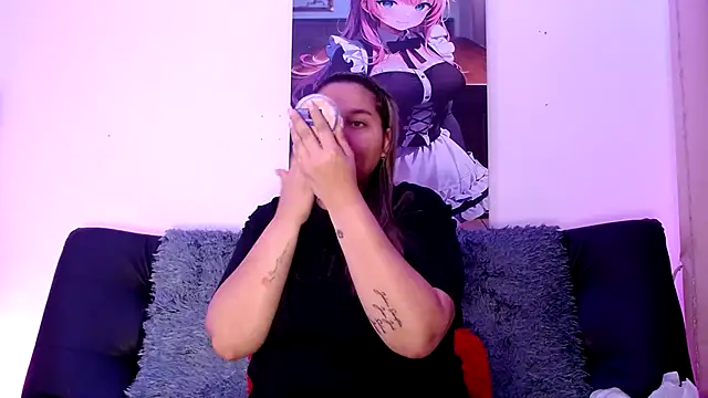 LAHILA COOPERR online show from 11/22/25, 01:10