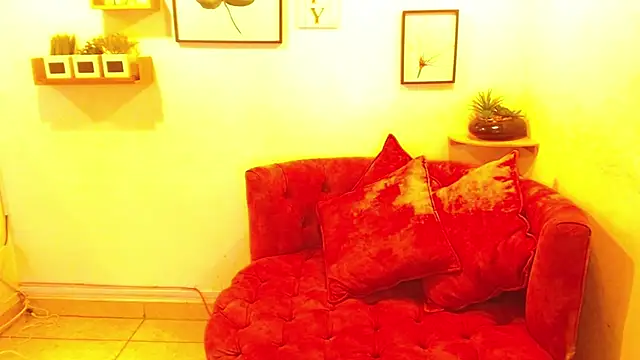 Snapshot of Aliciacute__ chatting on 02/07/26, 07:22 Aliciacute online show from 02/07/26, 07:22