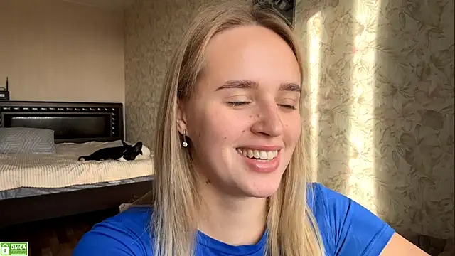 ElisabetLorney online show from 11/08/25, 08:07