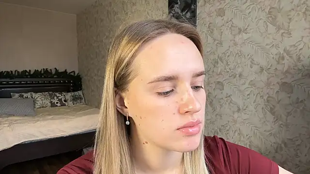 ElisabetLorney online show from 12/16/25, 08:18