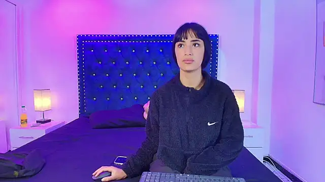 Damian and roxanne online show from 03/11/26, 12:32