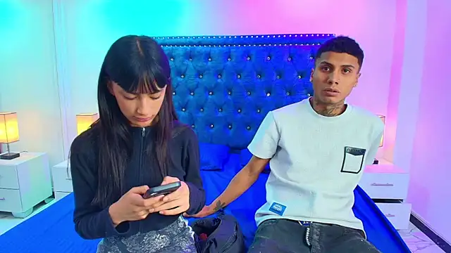 Damian and roxanne online show from 09/17/25, 12:40