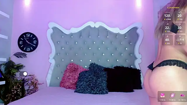 Honey Moontsts online show from 01/08/26, 12:00