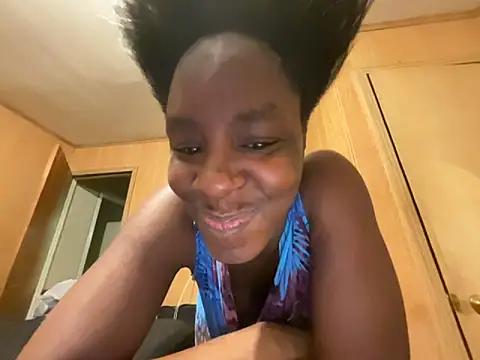 saltlightEmber online show from 11/06/25, 12:14