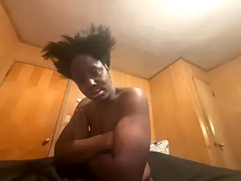 saltlightEmber online show from 11/01/25, 09:47