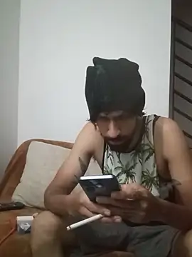 Snapshot of Alejandro92_cali chatting on 05/29/26, 02:17 Alejandro92 cali online show from 05/29/26, 02:17