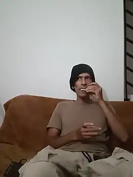 Alejandro92 cali online show from 06/02/26, 01:49