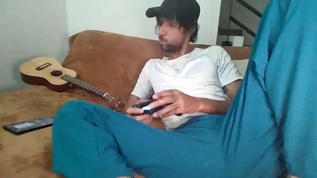 Alejandro92 cali online show from 06/25/26, 10:48
