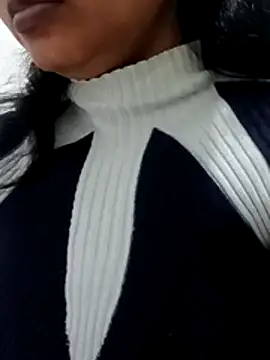 Snapshot of Kriti_Sanon_ chatting on 01/14/26, 11:36 Kriti Sanon online show from 01/14/26, 11:36