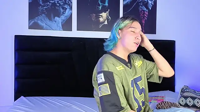 AngelFlexxx online show from 04/15/26, 08:20