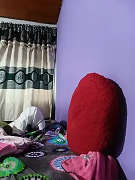 Snapshot of Zulema_R1 chatting on 07/09/26, 10:31 Zulema R1 online show from 07/09/26, 10:31