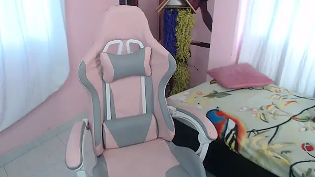 Zulema R1 online show from 02/01/26, 12:58