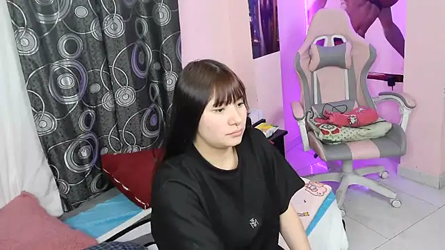 Zulema R1 online show from 02/20/26, 03:03