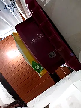 Zulema R1 online show from 03/30/26, 10:44