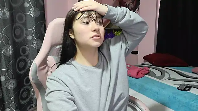 Zulema R1 online show from 04/14/26, 10:37