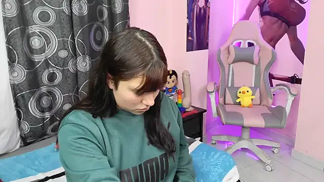 Zulema R1 online show from 02/24/26, 03:18