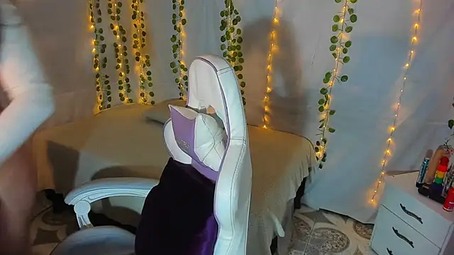 Zulema R1 online show from 11/07/25, 04:28