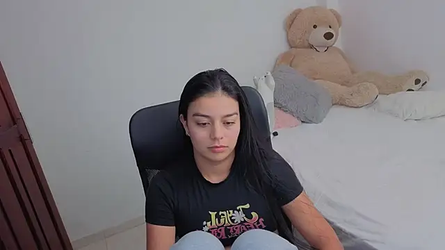 valerihouse online show from 03/07/26, 01:45