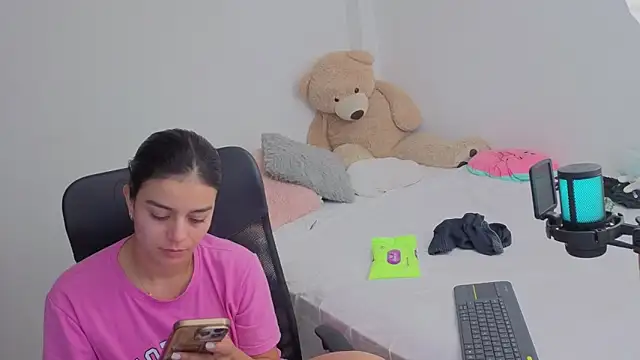 valerihouse online show from 03/21/26, 01:29