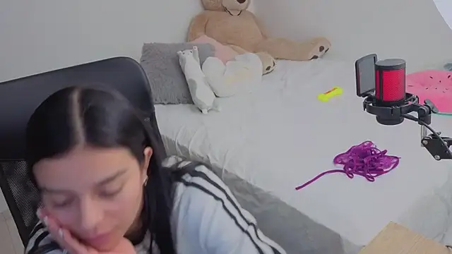 valerihouse online show from 03/05/26, 02:08