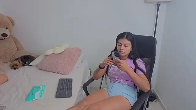 valerihouse online show from 10/24/25, 12:53