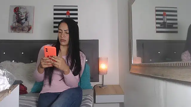 madison  love  online show from 10/06/25, 06:30